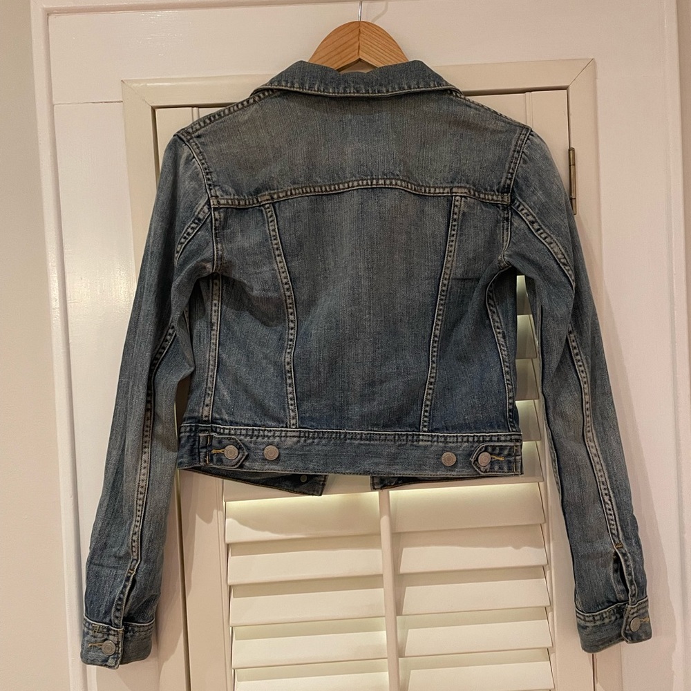 Sunday Best Aritzia Cropped Denim Jacket - Picture 2 of 6